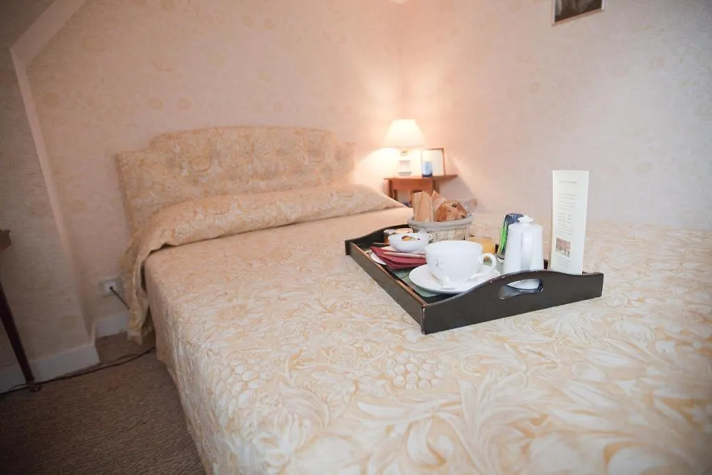Domaine De Kerbastic Otel Guidel 4*,  Fransa
