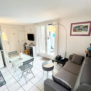 Hébergement de vacances Charmante maisonnette À 2 pas des plagesPiscine, Guidel